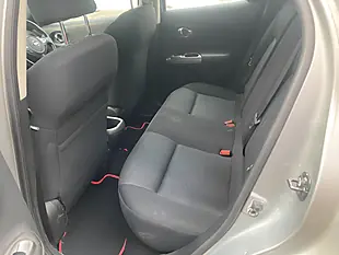 Used 2011 Nissan Juke Acenta Silver - Interior and Exterior details 9