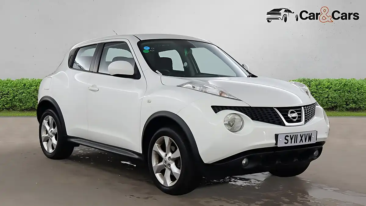 Used 2011 Nissan Juke Acenta White - Front View