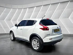 Used 2011 Nissan Juke Acenta White - Interior and Exterior details 9