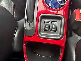 Used 2011 Nissan Juke Tekna Red - Interior and Exterior details 18