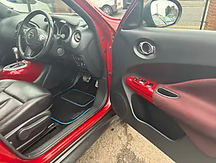 Used 2011 Nissan Juke Tekna Red - Interior and Exterior details 19