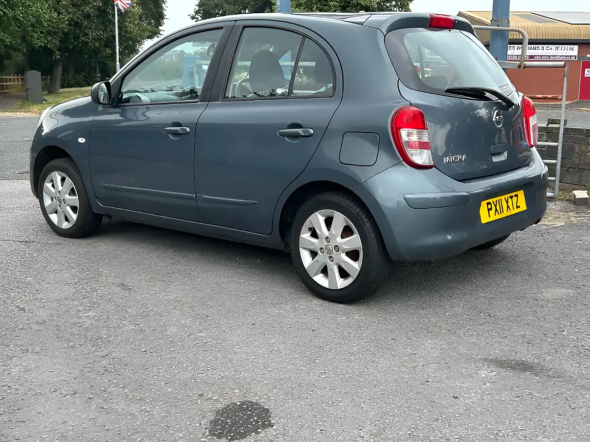 Used 2011 Nissan Micra Acenta Silver - Interior and Exterior details 5