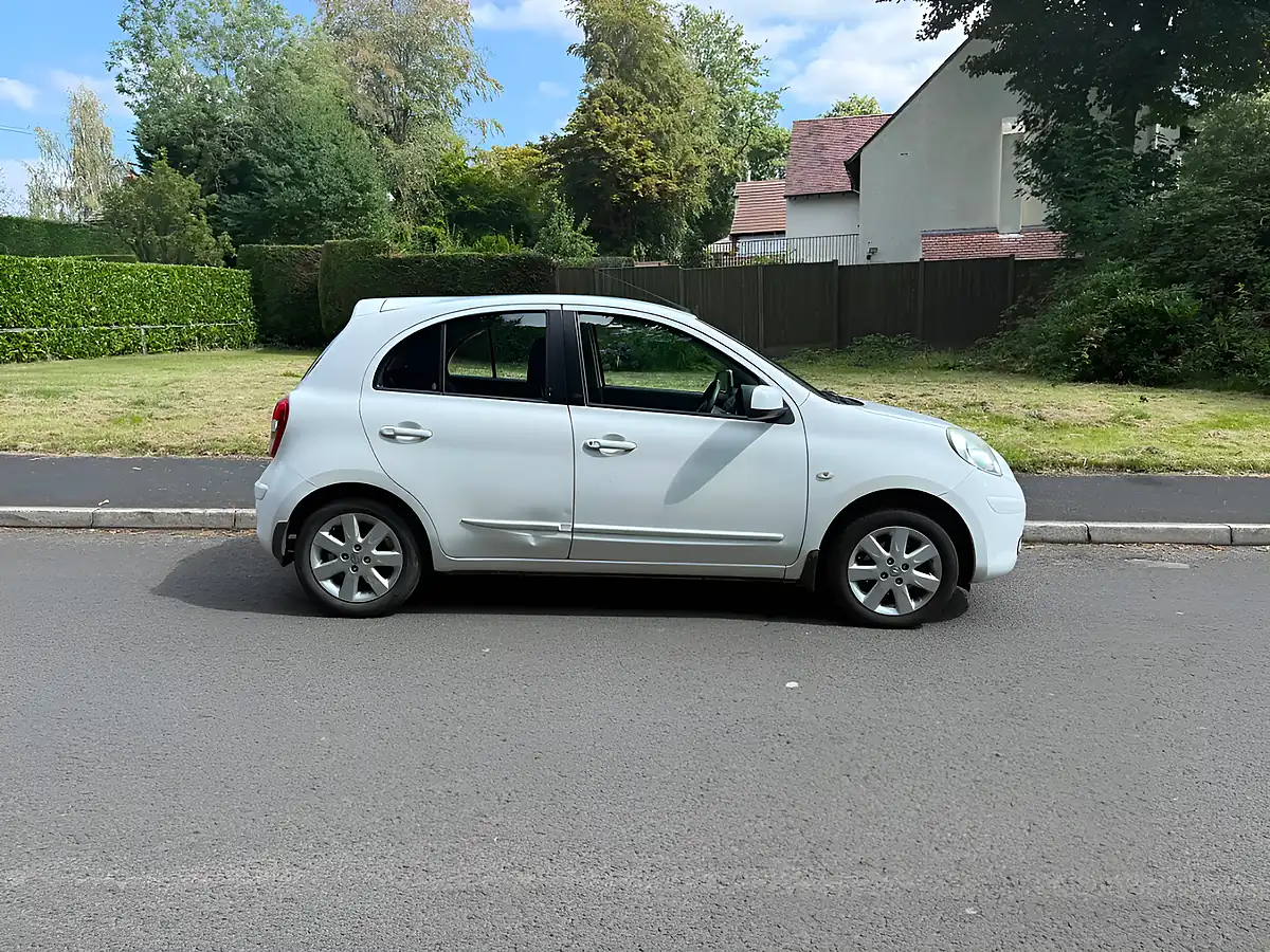 Used 2011 Nissan Micra Acenta White - Interior and Exterior details 2