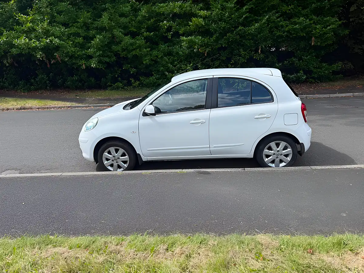 Used 2011 Nissan Micra Acenta White - Interior and Exterior details 6