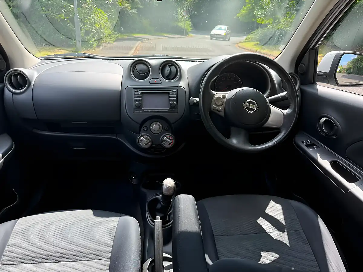 Used 2011 Nissan Micra Acenta White - Interior and Exterior details 8
