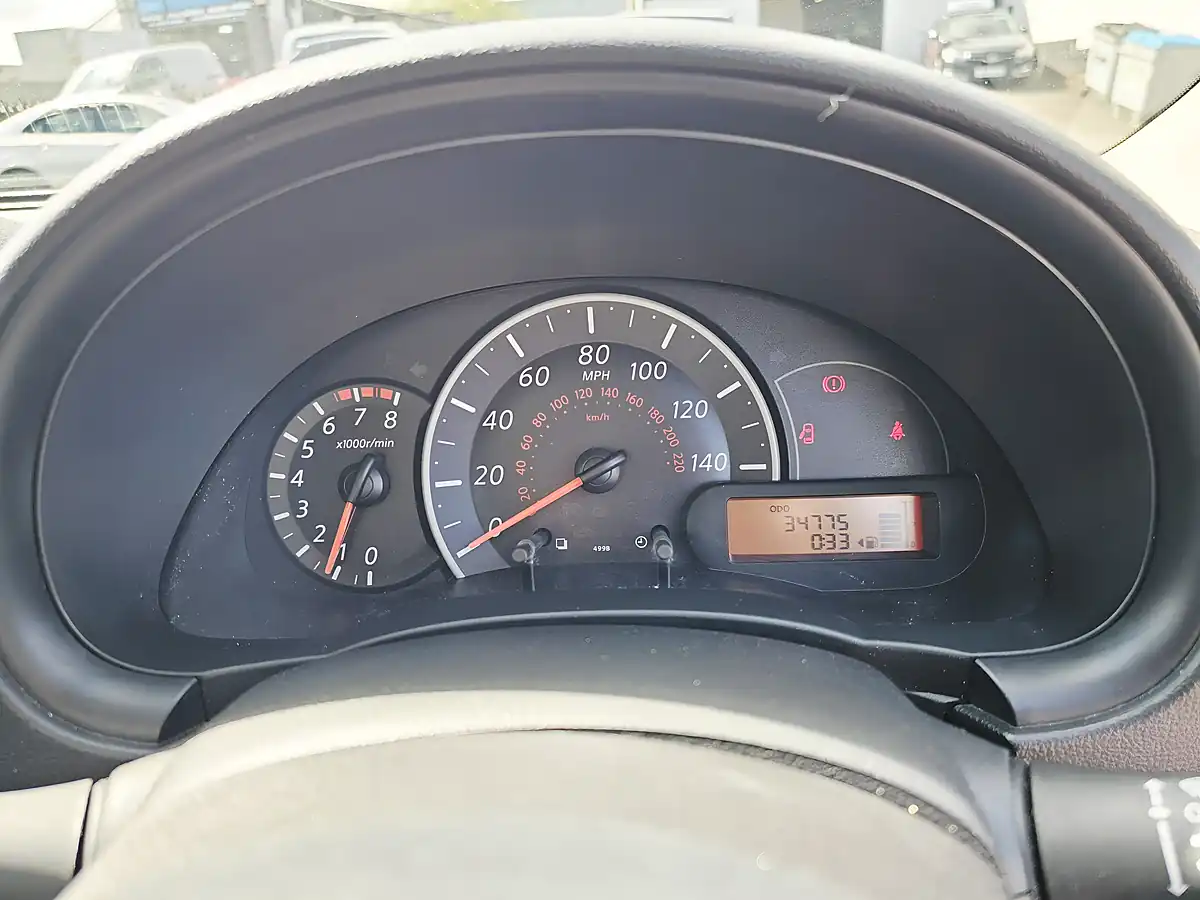 Used 2011 Nissan Micra Visia Blue - Interior and Exterior details 12
