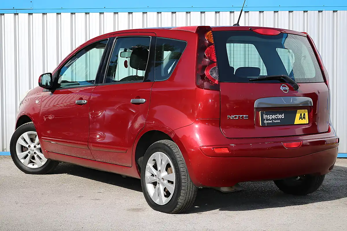 Used 2011 Nissan Note Acenta Red - Interior and Exterior details 10