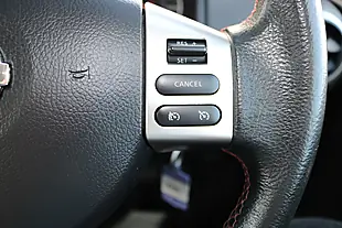 Used 2011 Nissan Note Acenta Red - Interior and Exterior details 14