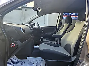Used 2011 Nissan Note N-Tec Beige - Interior and Exterior details 11