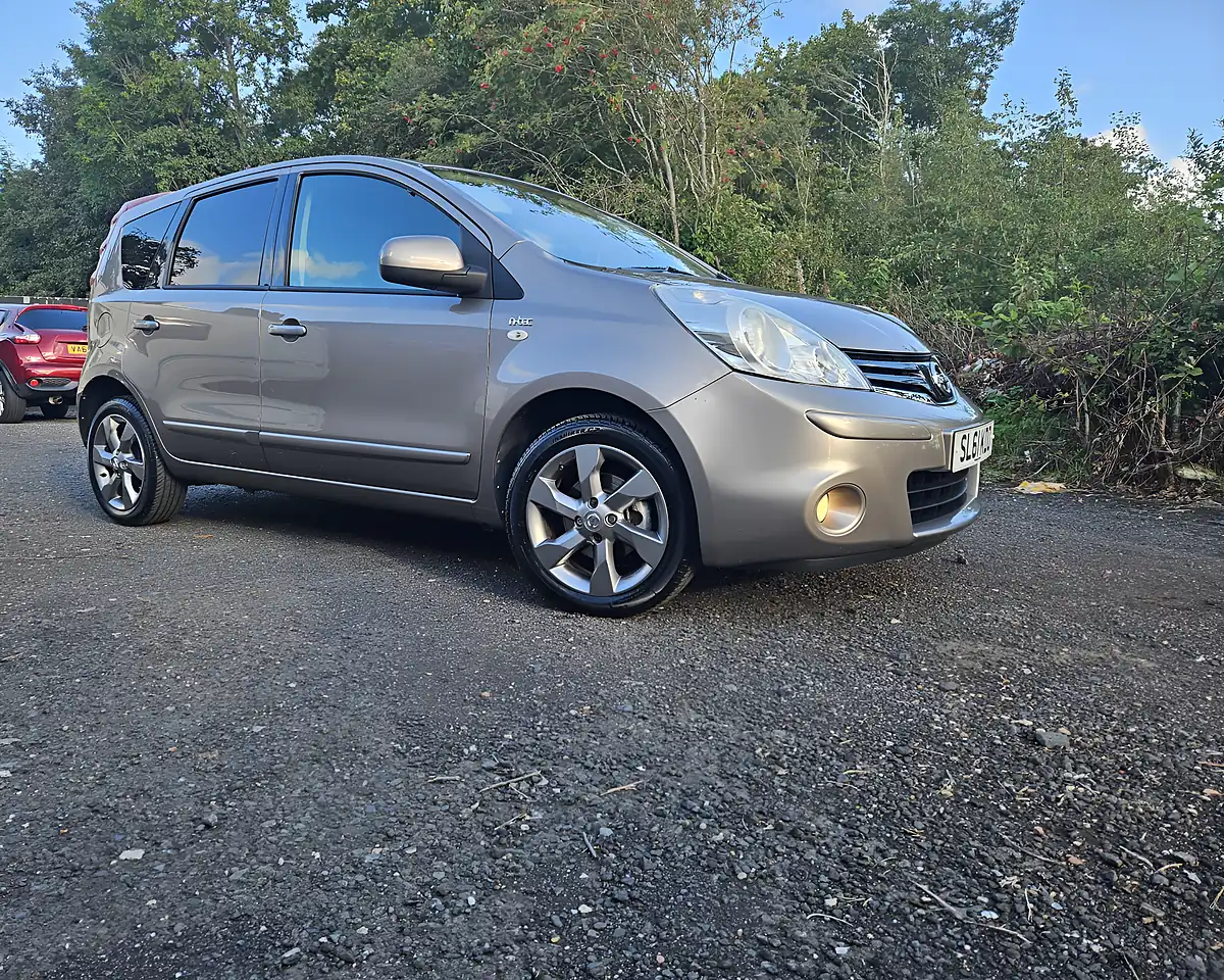Used 2011 Nissan Note N-Tec Beige - Interior and Exterior details 3