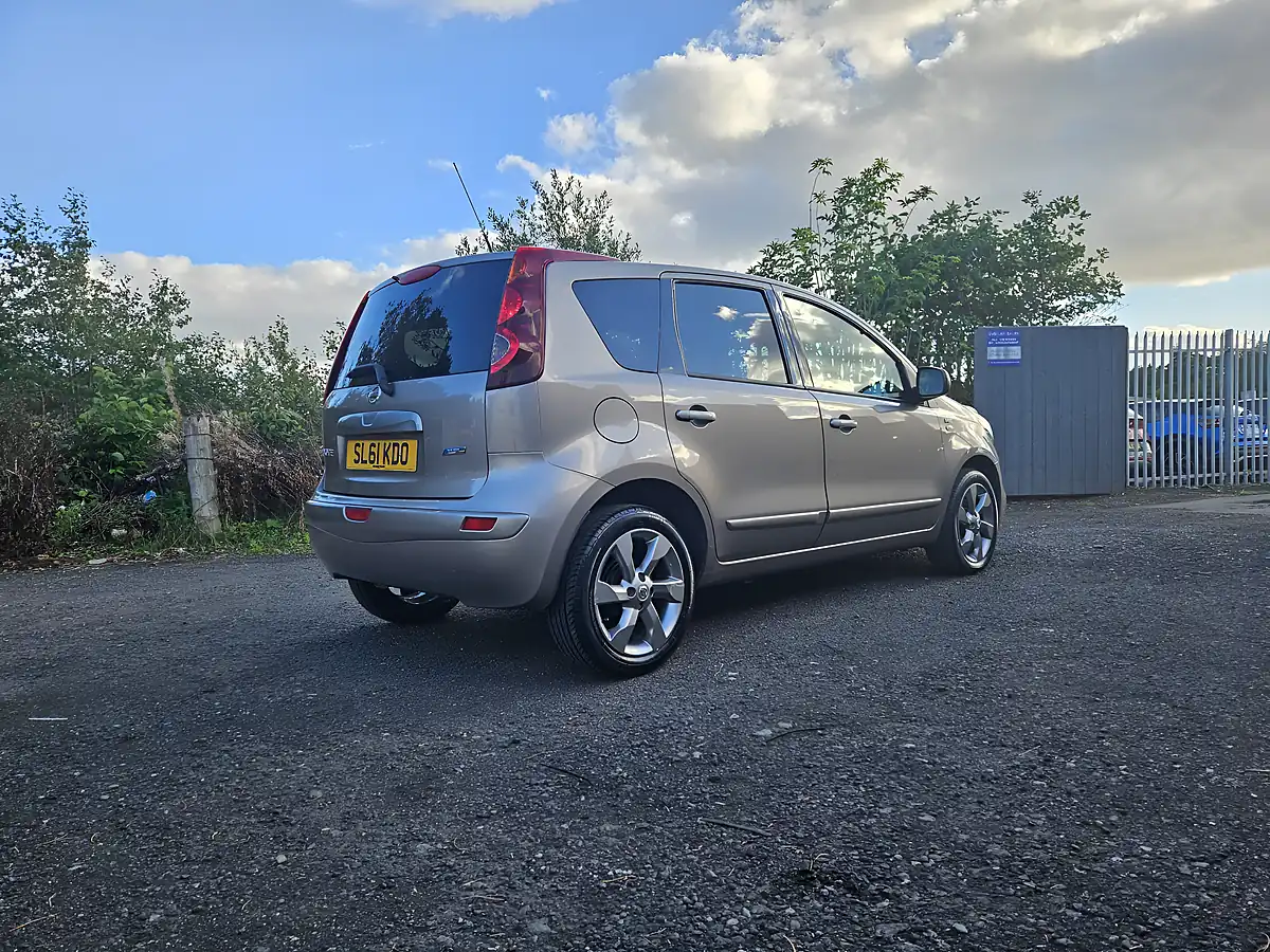 Used 2011 Nissan Note N-Tec Beige - Interior and Exterior details 8