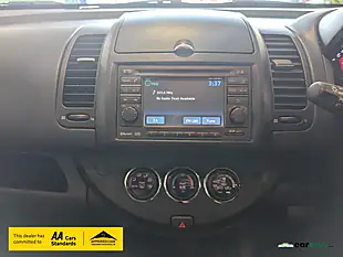 Used 2011 Nissan Note N-Tec Blue - Interior and Exterior details 18