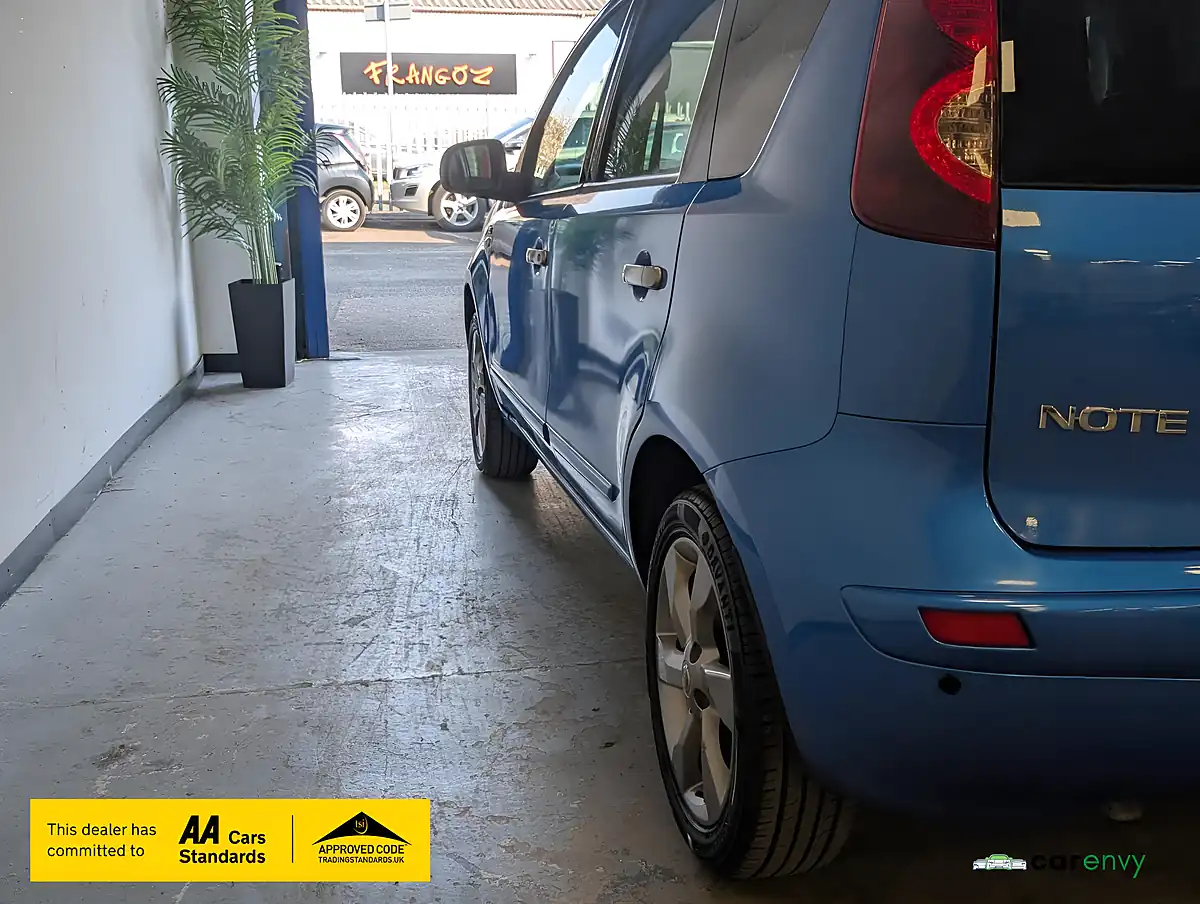 Used 2011 Nissan Note N-Tec Blue - Interior and Exterior details 7