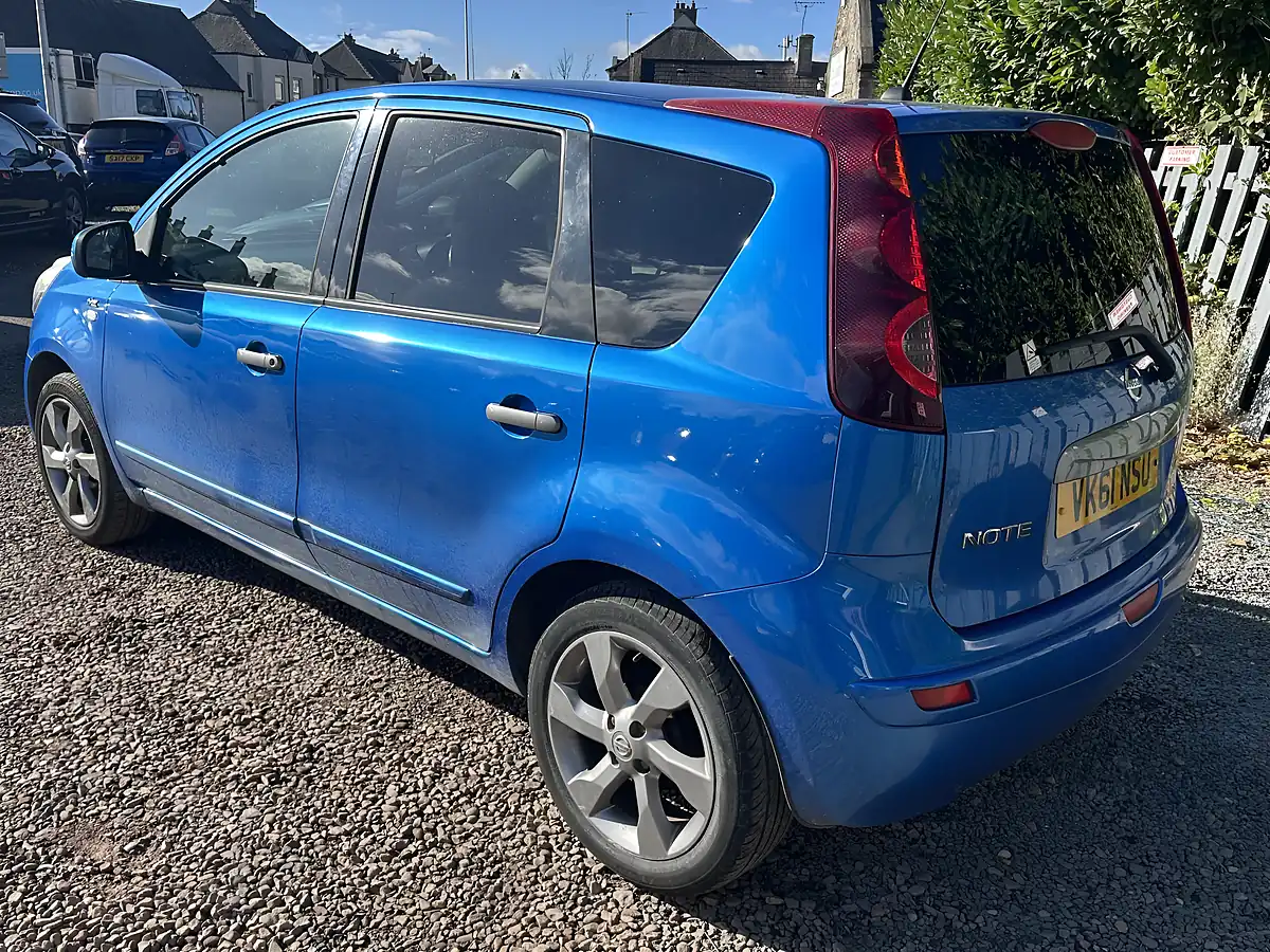 Used 2011 Nissan Note N-Tec Blue - Interior and Exterior details 10