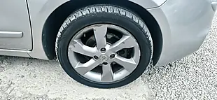 Used 2011 Nissan Note N-Tec Silver - Interior and Exterior details 20