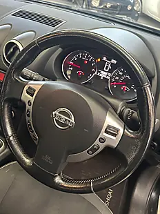 Used 2011 Nissan Qashqai Acenta Black - Interior and Exterior details 10