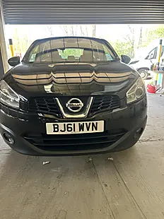 Used 2011 Nissan Qashqai Acenta Black - Interior and Exterior details 4