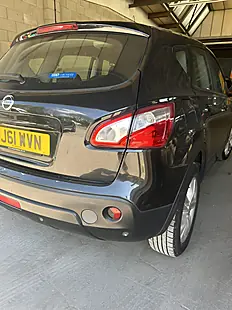 Used 2011 Nissan Qashqai Acenta Black - Interior and Exterior details 6