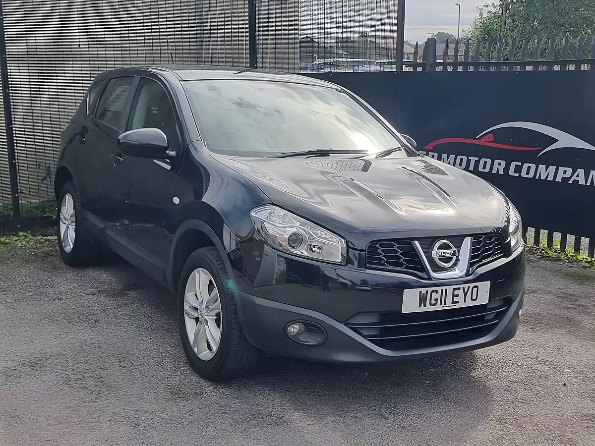 Used 2011 Nissan Qashqai Acenta Black - Interior and Exterior details 10