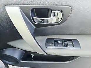 Used 2011 Nissan Qashqai Acenta Brown - Interior and Exterior details 15