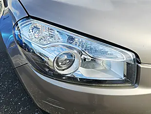 Used 2011 Nissan Qashqai Acenta Brown - Interior and Exterior details 16