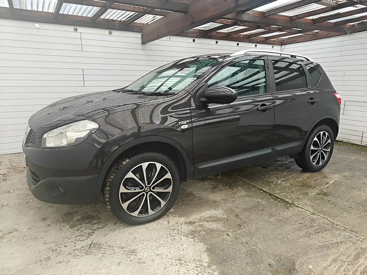 Used 2011 Nissan Qashqai N-Tec+ Black - Interior and Exterior details 12