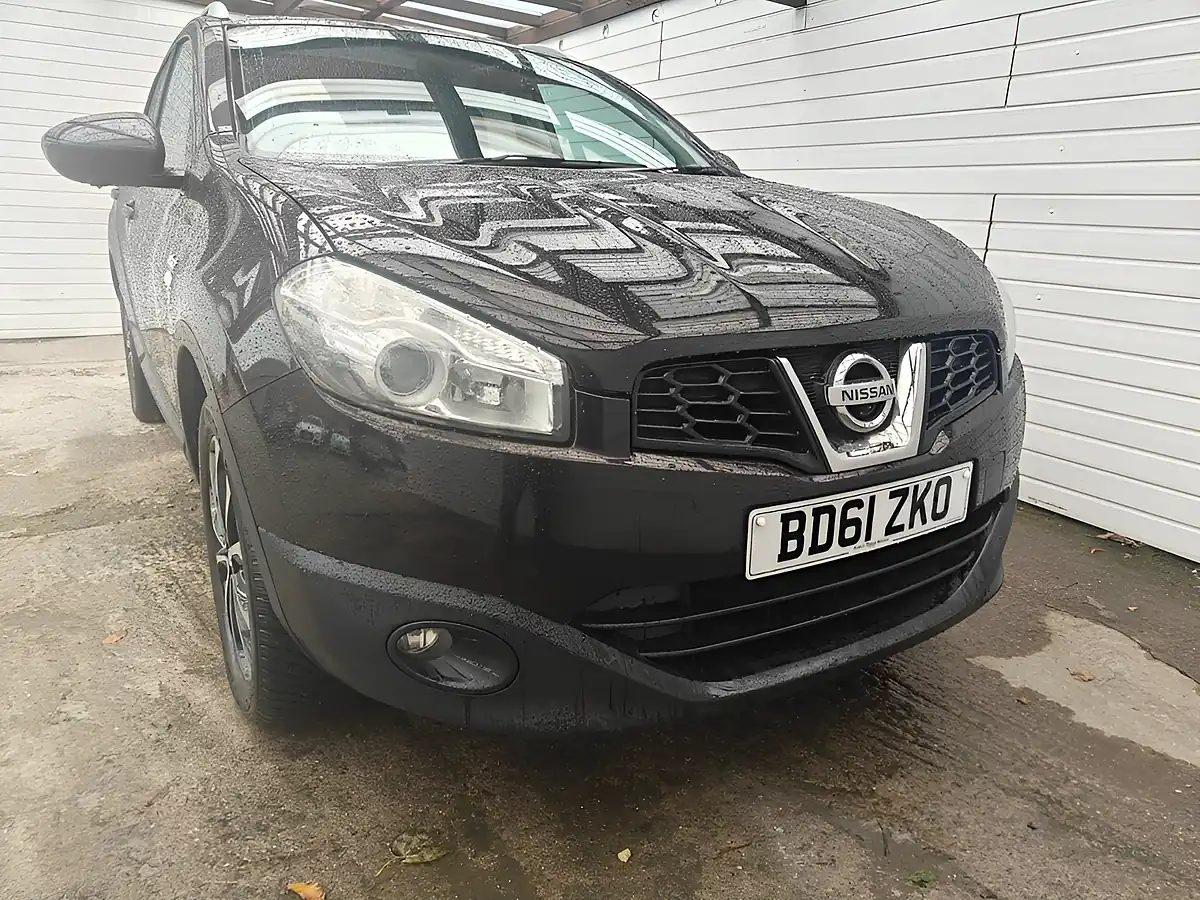 Used 2011 Nissan Qashqai N-Tec+ Black - Interior and Exterior details 6