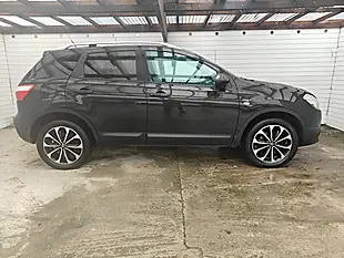 Used 2011 Nissan Qashqai N-Tec+ Black - Interior and Exterior details 9