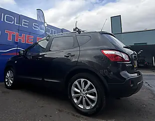 Used 2011 Nissan Qashqai Tekna Black - Interior and Exterior details 14