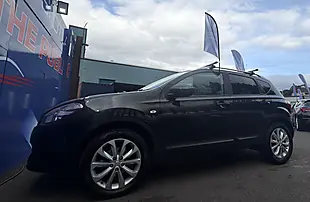 Used 2011 Nissan Qashqai Tekna Black - Interior and Exterior details 15