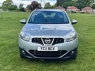 Used 2011 Nissan Qashqai Tekna Silver - Interior and Exterior details 2