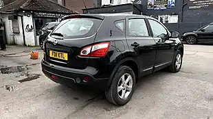Used 2011 Nissan Qashqai Visia Black - Interior and Exterior details 3