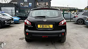 Used 2011 Nissan Qashqai Visia Black - Interior and Exterior details 4