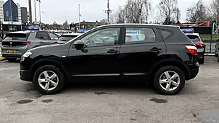 Used 2011 Nissan Qashqai Visia Black - Interior and Exterior details 6