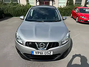 Used 2011 Nissan Qashqai+2 Acenta Silver - Interior and Exterior details 5