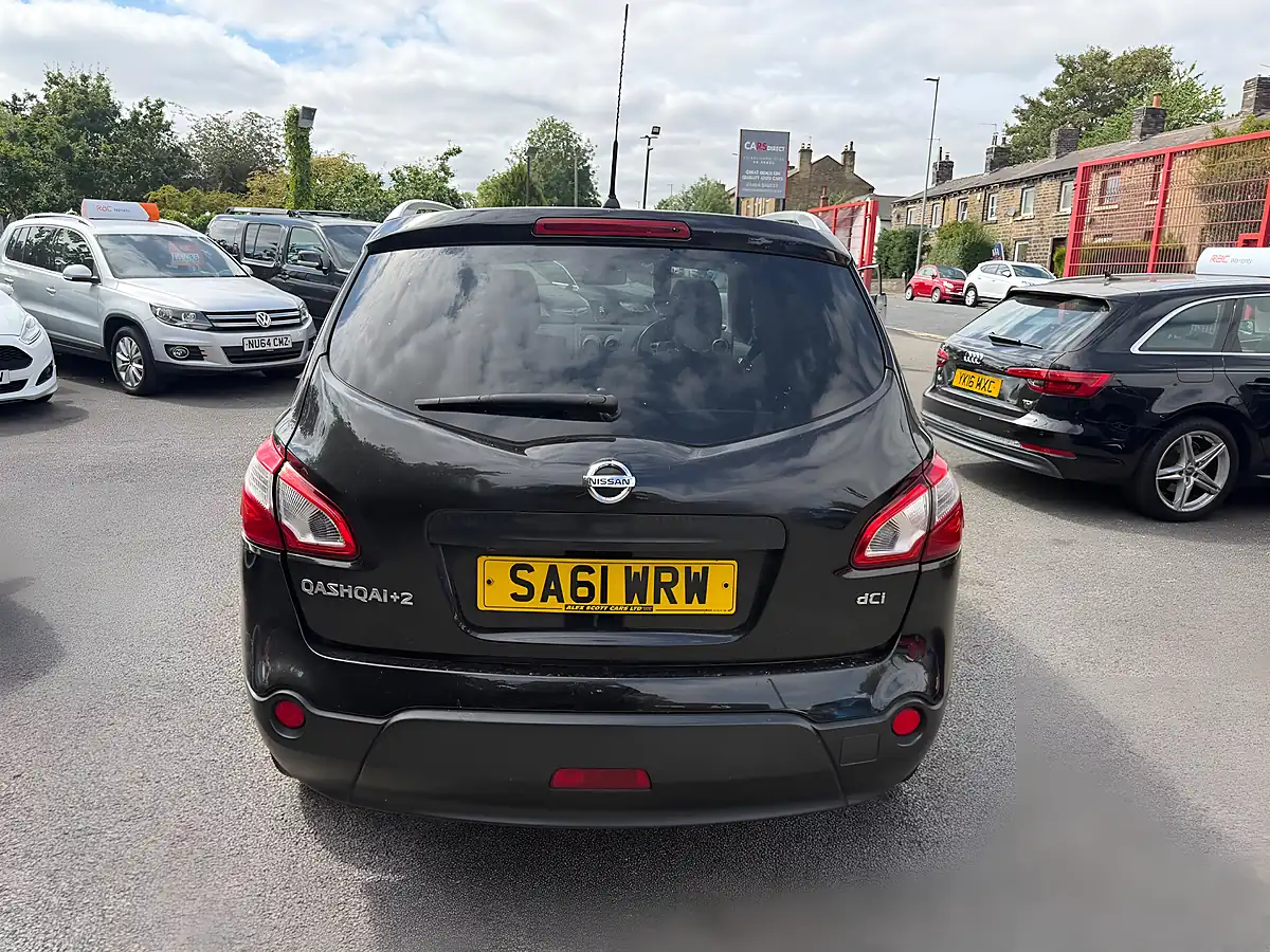 Used 2011 Nissan Qashqai+2 N-Tec Black - Interior and Exterior details 6