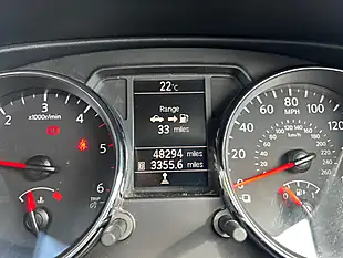 Used 2011 Nissan Qashqai+2 N-Tec White - Interior and Exterior details 14