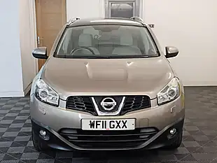 Used 2011 Nissan Qashqai+2 Tekna Beige - Interior and Exterior details 2