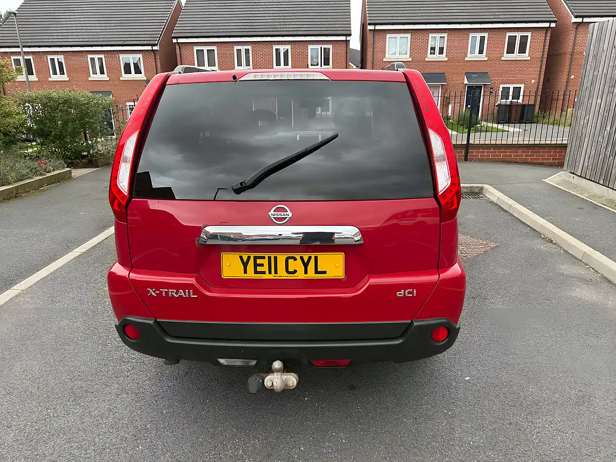 Used 2011 Nissan X-Trail Tekna - Interior and Exterior details 11