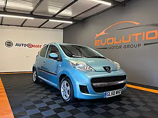 Used 2011 Peugeot 107 Envy Blue - Interior and Exterior details 4