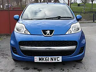 Used 2011 Peugeot 107 Urban Blue - Interior and Exterior details 3