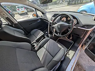 Used 2011 Peugeot 207 Active Silver - Interior and Exterior details 8