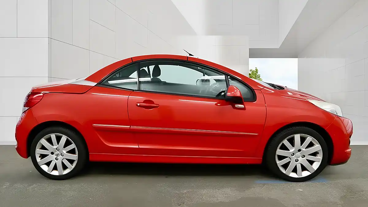 Used 2011 Peugeot 207 Cc GT Red - Interior and Exterior details 9