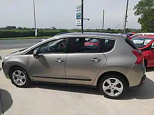Used 2011 Peugeot 3008 Sport Grey - Interior and Exterior details 4