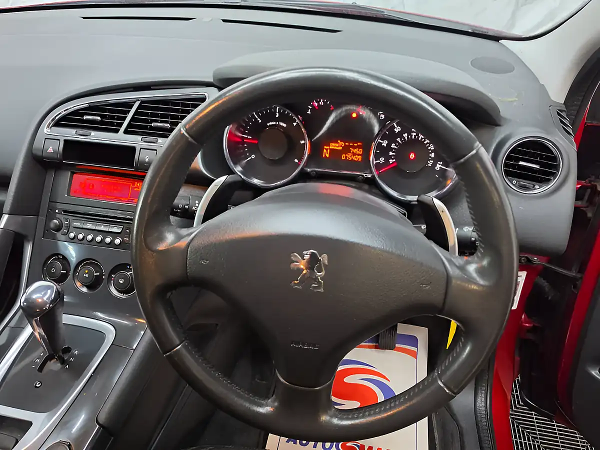 Used 2011 Peugeot 3008 Sport Red - Interior and Exterior details 10