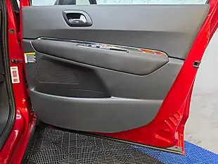 Used 2011 Peugeot 3008 Sport Red - Interior and Exterior details 16
