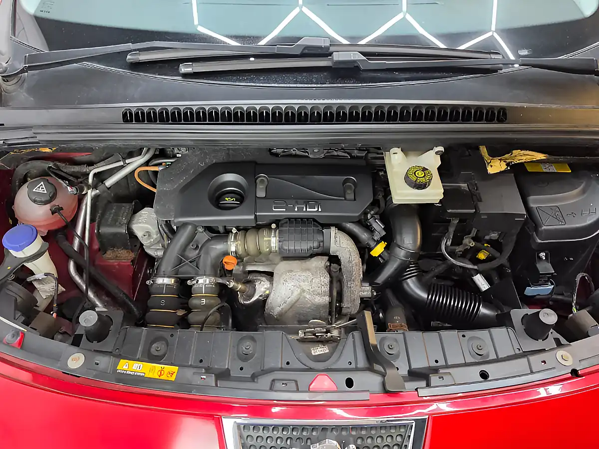 Used 2011 Peugeot 3008 Sport Red - Interior and Exterior details 20