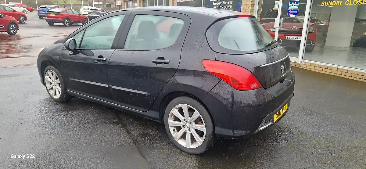 Used 2011 Peugeot 308 Active Black - Interior and Exterior details 3