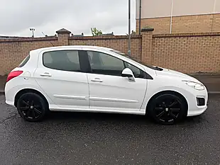 Used 2011 Peugeot 308 Active White - Interior and Exterior details 2