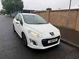 Used 2011 Peugeot 308 Active White - Interior and Exterior details 3